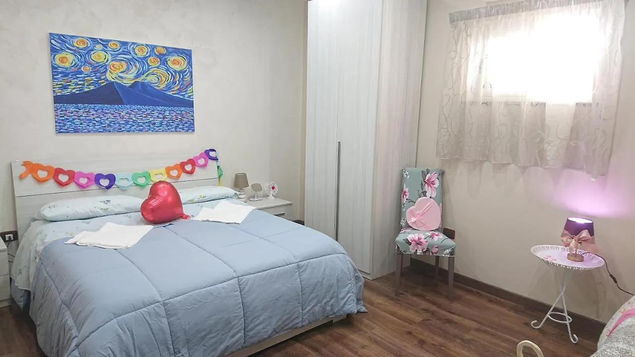 Sky-Terrace In Central Station, 3 Bedrooms Napoli